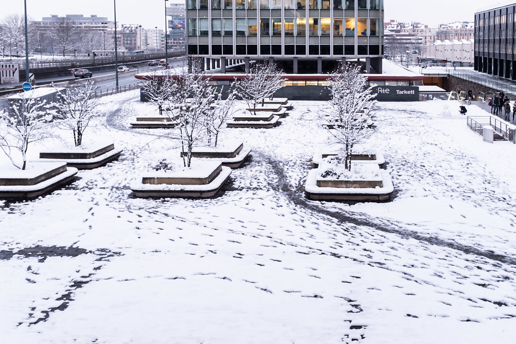 La Defense sous la neige 