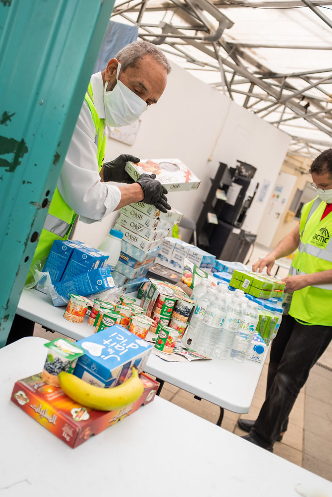 MOSQUEE DE COURBEVOIE - DISTRIBUTION ALIMENTAIRE PENDANT LE RAMADAN